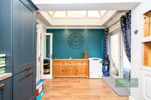 Photo 19- click for photo gallery